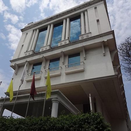 J P Cordial Hotel Бангалор Екстериор снимка