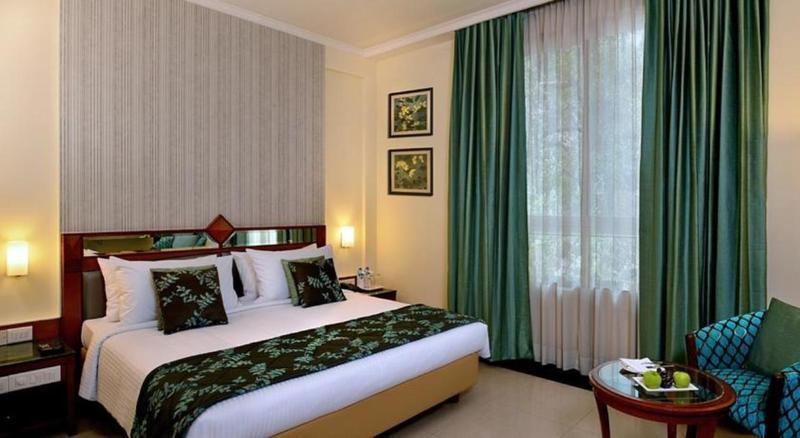 J P Cordial Hotel Бангалор Екстериор снимка