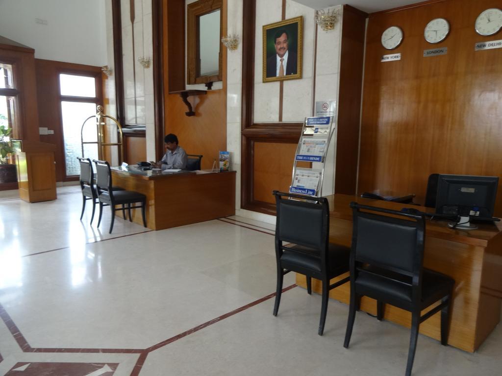J P Cordial Hotel Бангалор Екстериор снимка